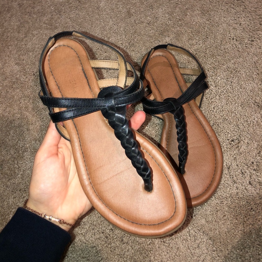 Black sandals